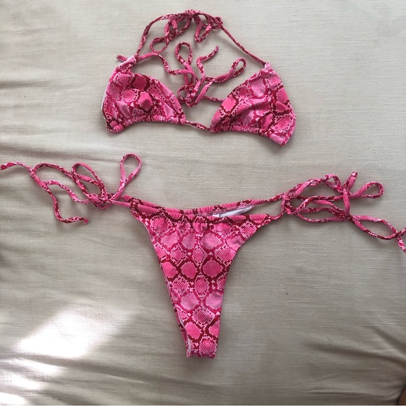 Pink Snakeskin Pattern Bikini Set 👙 - Picture 1 of 3